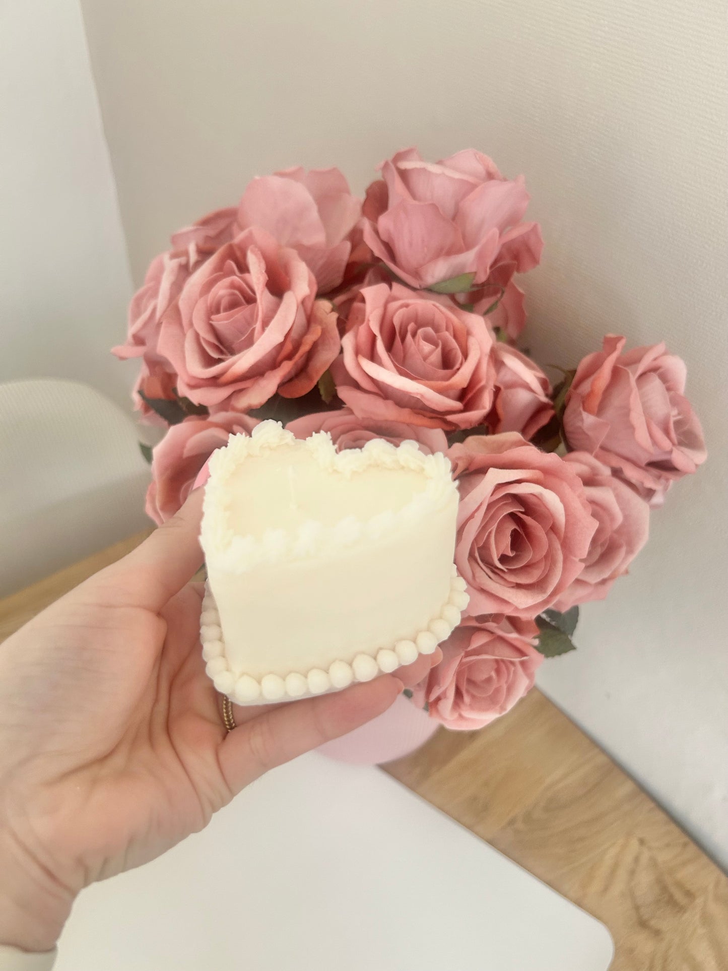 Aesthetic Kerze "Cake"