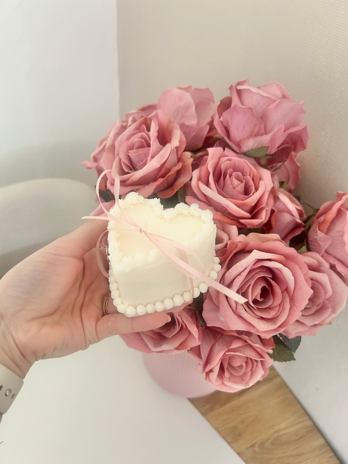 Aesthetic Kerze "Cake"