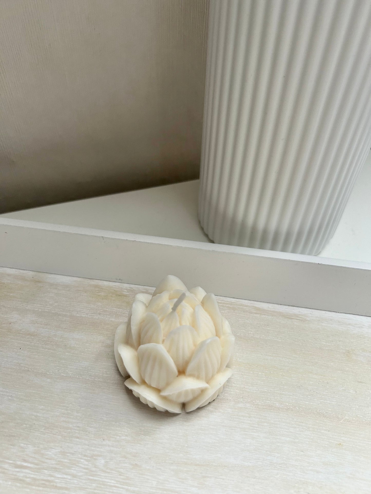 Aesthetic Kerze "Lotus"