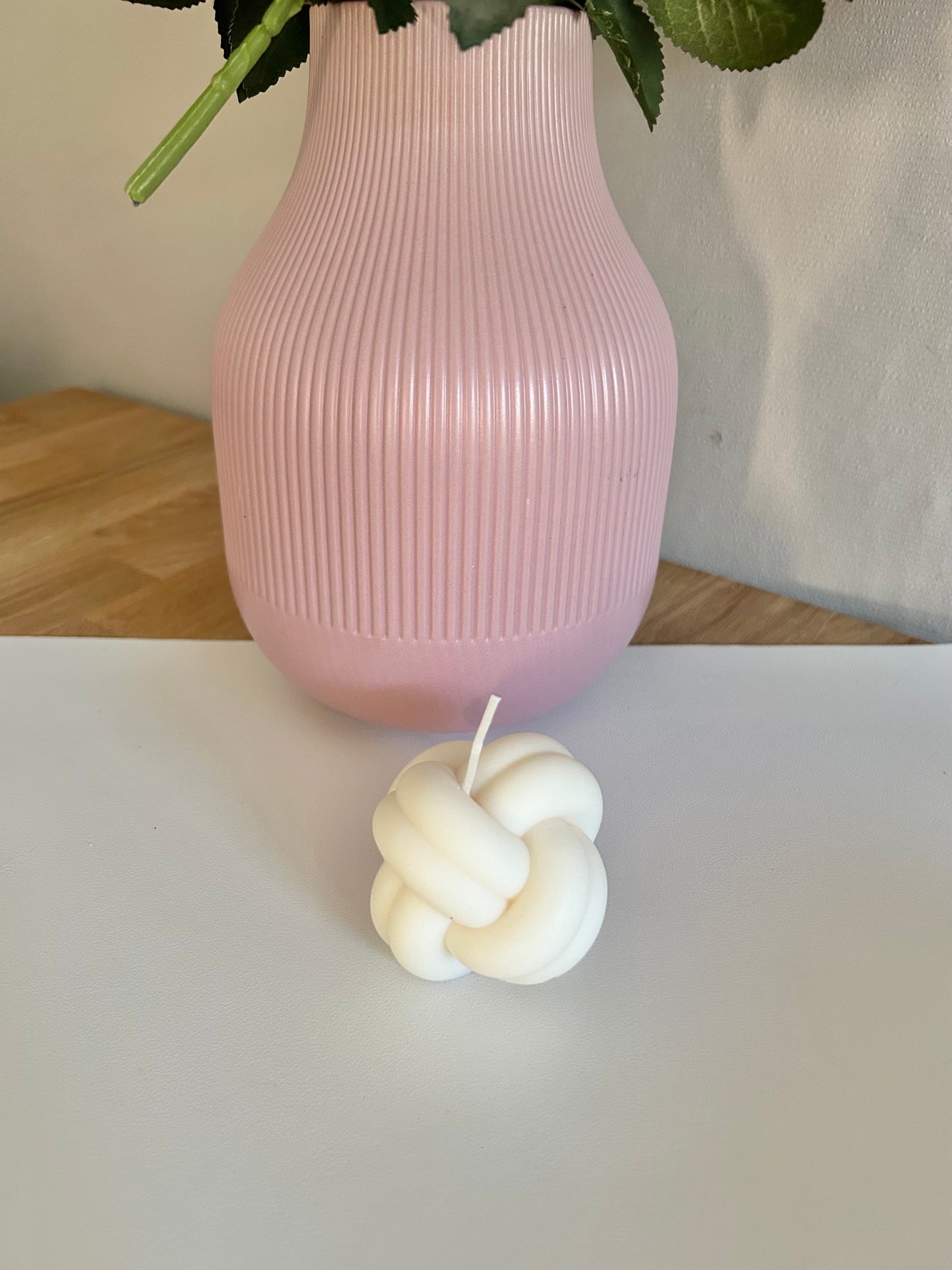 Aesthetic Kerze "Knotli"
