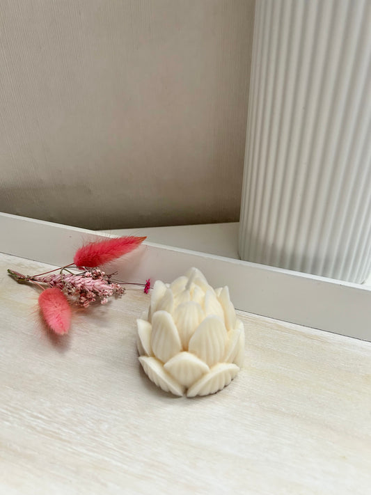 Aesthetic Kerze "Lotus"